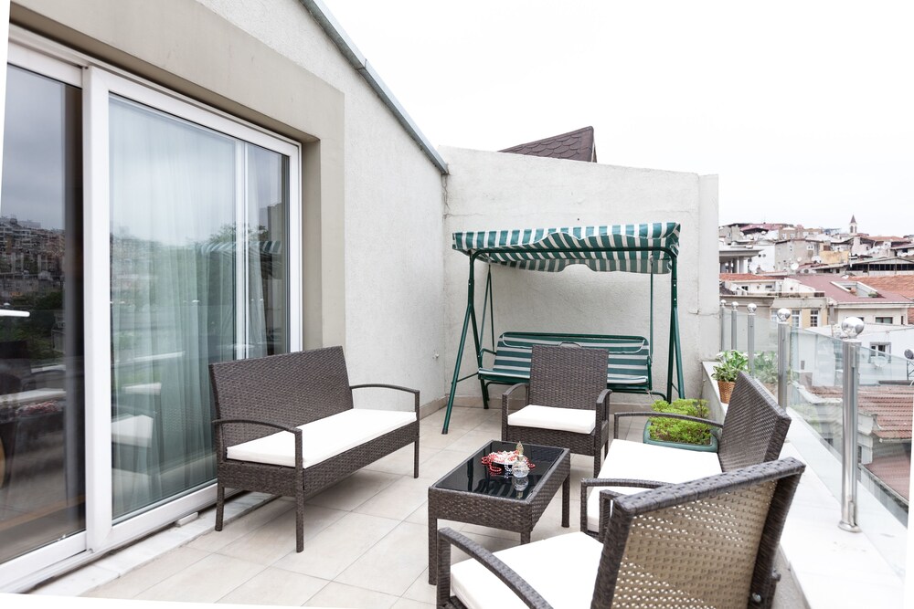 Galata 1785 Suites Istanbul Turkey Istanbul Hotel Discounts Hotels Com