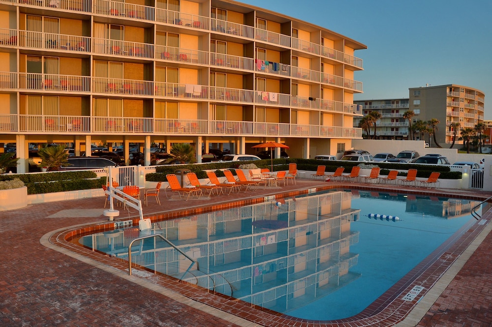 Book Best Western Daytona Inn Seabreeze Oceanfront in Daytona Beach | Hotels.com