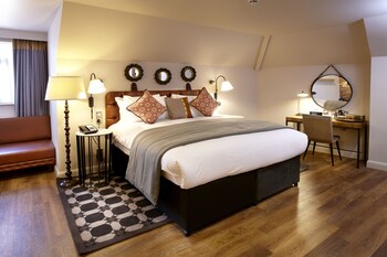 15 Closest Hotels To York Barbican In