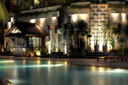 Hotel Kristal Jakarta Indonesia Jakarta Hotel Discounts Hotels Com