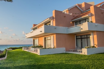 Image de Family 3 Bedroom Ocean Villa All Inclusive à Cancún