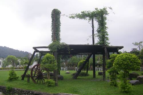 旺樹園梅花湖休閒農場 旺樹園梅花湖休閒農場added A New Photo