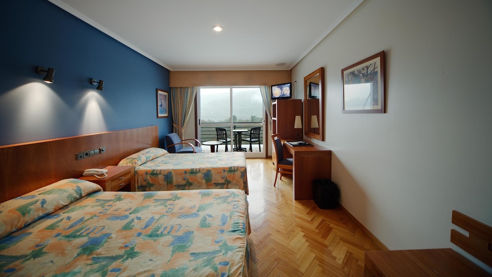 Arnoia Caldaria Arnoya Espana Hoteles En Arnoya Hoteles Com