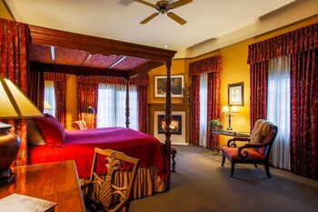 Top 10 Hotels In Batavia Illinois
