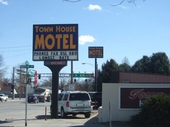 Top 10 Hotels In Worland From 33 Night