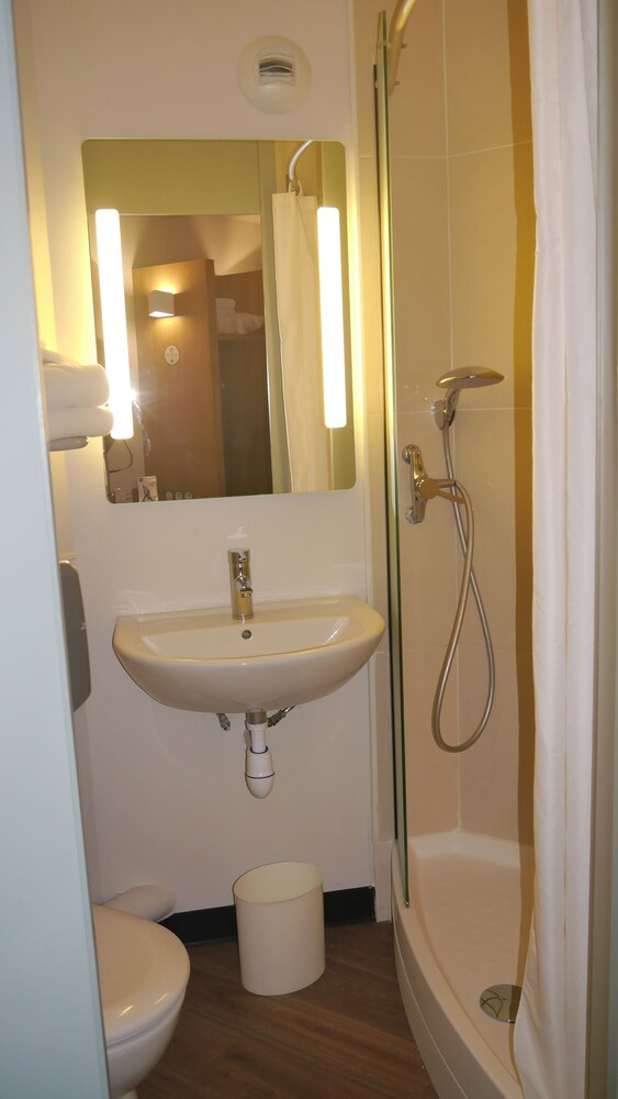 Book B B Hotel Caen Memorial In Saint Contest Hotels Com