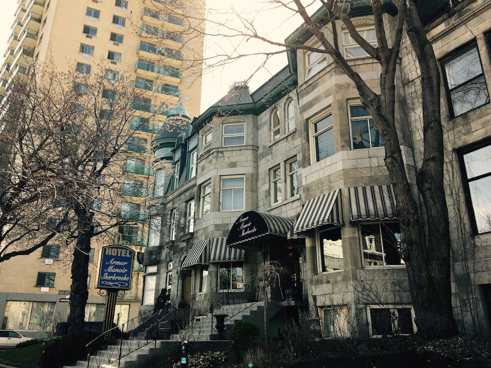 Book Hotel Manoir Sherbrooke In Montreal Hotels Hotel Manoir Sherbrooke Montreal