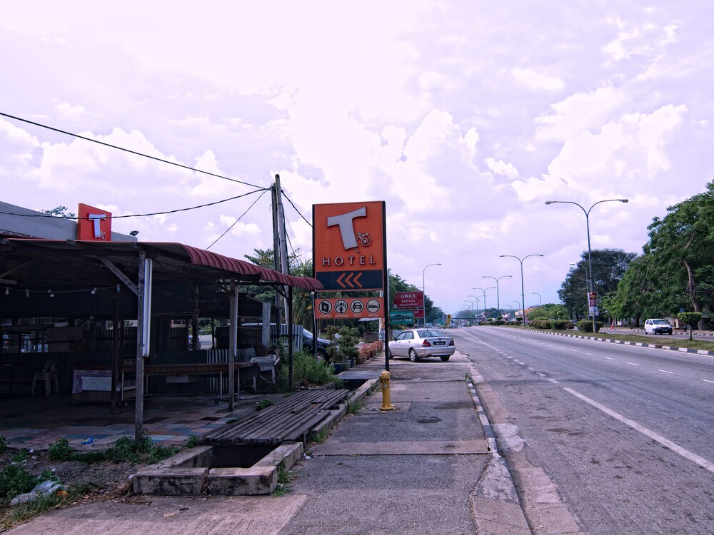 Book T Hotel Changlun In Changlun Hotels Com