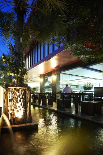 バンコク ホワイクワン ナイトマーケット 周辺のホテル 宿泊予約 格安ホテル予約 最安値検索 ホテルズドットコム