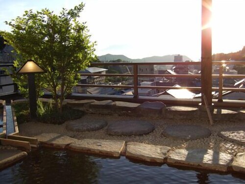 渋温泉 御宿 炭乃湯 山ノ内 の宿泊予約 ホテルズドットコム