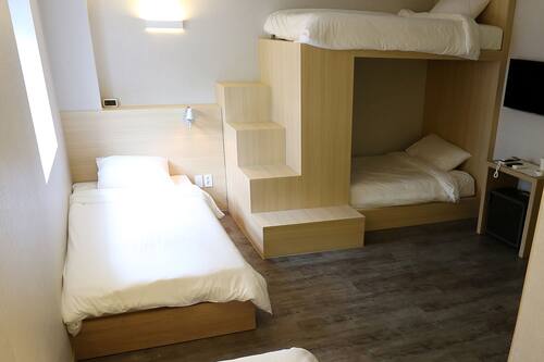 Book Hotel 8 Hours In Seoul Hotels Com Book Hotel 8 Hours In Seoul Hotels Com