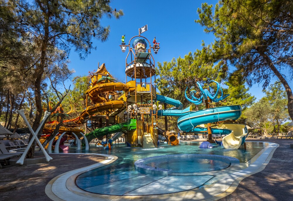 long beach club nature