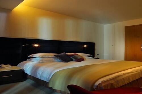 احجز فندق موريكس في صور قارن أسعار الفنادق في صور