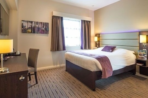 Featured image of post Premier Inn Torquay Seafront Reviews Premier inn paignton seafront goodrington sands hotel