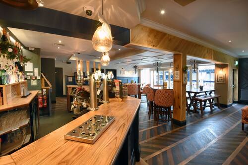 Book Waterside In Warrington Hotels Com Book Waterside In Warrington Hotels Com