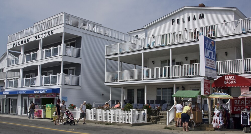 Book The Pelham Resort Motel In Hampton Hotels