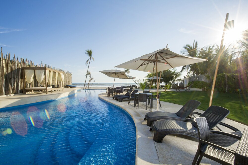 米舒尔波达斯酒店及私人海滩俱乐部