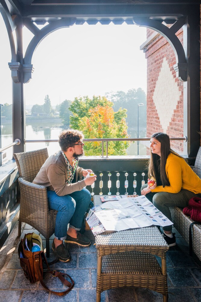 Book Auberge De Jeunesse De Namur Hostel In Namur Hotels Com