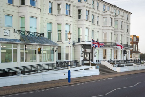 The Langham Hotel Eastbourne Info Photos Reviews Book At Hotels Com
