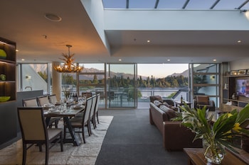 Late Rooms In Queenstown Last Minute Deals Up To 50 Off Enter Your Dates For Our Queenstown Last Minute Prices