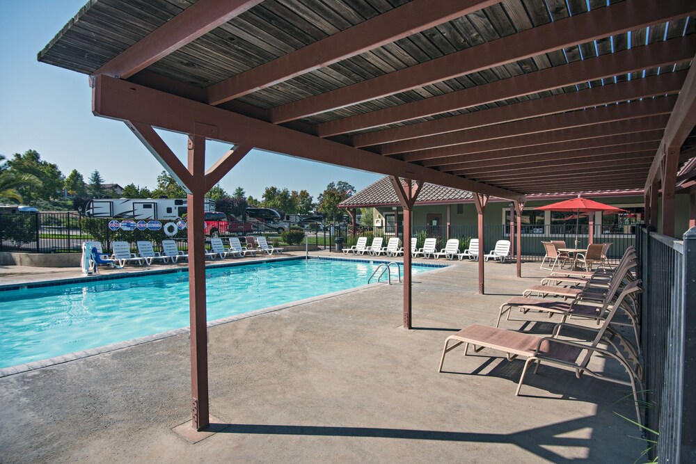 Book Wine Country Rv Resort In Paso Robles Hotels Com