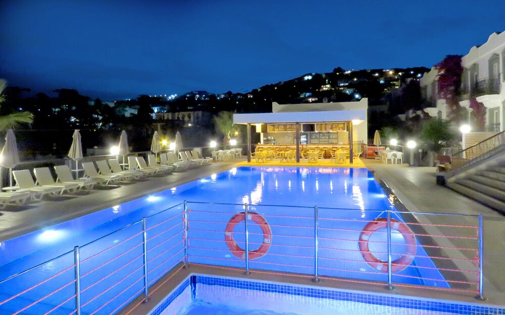 book maison 48 apart hotel in bodrum hotels com