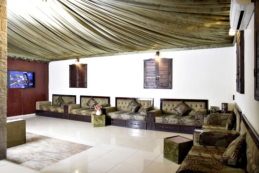 Book Al Bateel Hotel Apartments In Amman Hotels Com