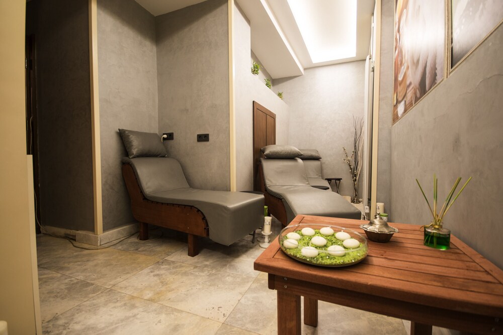 Antusa Palace Hotel Spa Istanbul Info Photos Reviews Book At Hotels Com