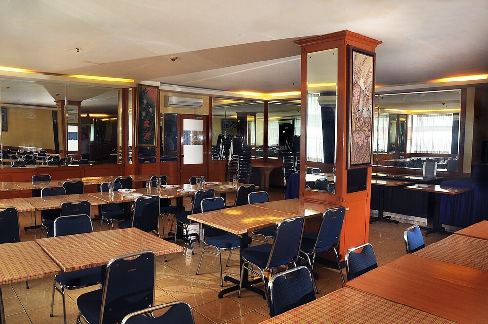 Hotels Com Deals Discounts For Hotel Reservations From Luxury Hotels To Budget Accommodations