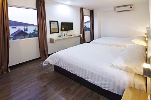 Kampung Permatang Tok Mahat Hotel Top 10 Best Hotel Deals For The Perfect Getaway Cancel Free On Most Hotels Hotels Com