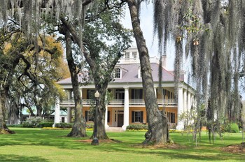 Top 10 Hotels In Donaldsonville Louisiana