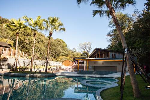 サン ムーン レイク フーリー温泉リゾート 贛力溫泉大酒店 魚池 の宿泊予約 ホテルズドットコム サン ムーン レイク フーリー温泉リゾート 贛力溫泉大酒店 魚池 の宿泊予約 ホテルズドットコム