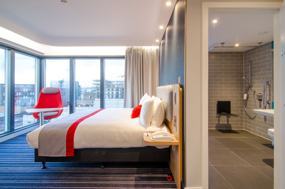 Holiday Inn Express London Ealing In London Hotels Com