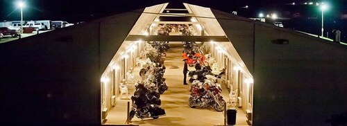 Book Iron Horse Inn In Whitewood Hotels Com [ 333 x 500 Pixel ]