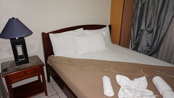 10 Best Hotels Near Manila Espana Station