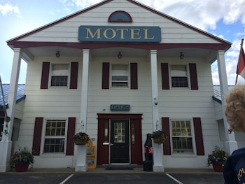 Top 10 Hotels In Farmington Maine