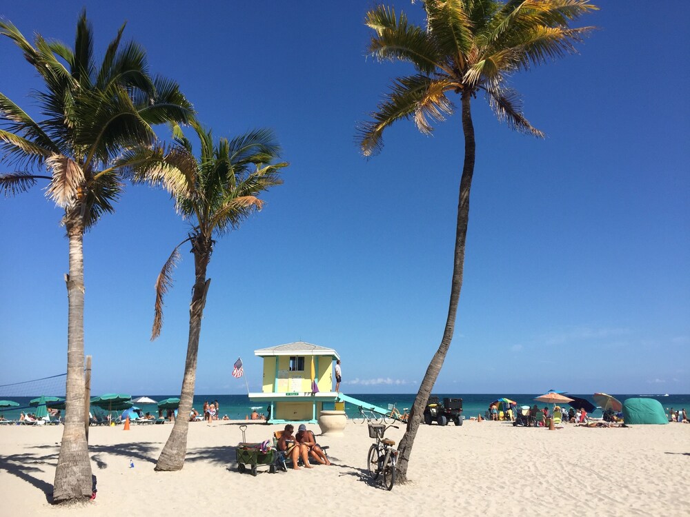 ハリウッド ハウス ハリウッド の宿泊予約 ホテルズドットコム
