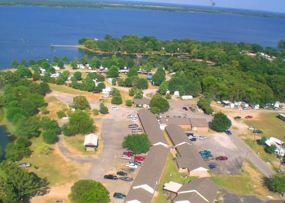 Book Lake Fork Marina Motel In Alba Hotels Lake Fork Marina Motel