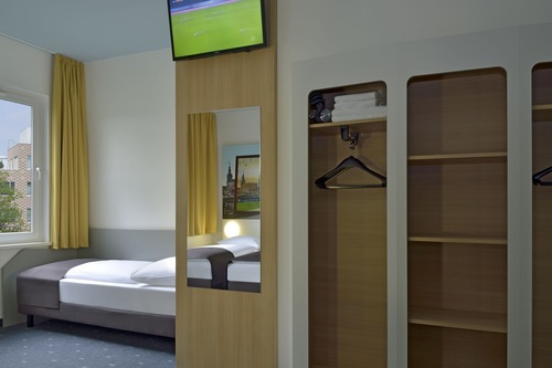 B B Hotel Dresden Dresden Info Photos Reviews Book At Hotels Com