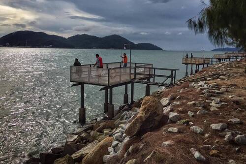 Book Rockbund Fishing Chalet In Lumut Hotels Com