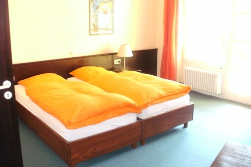 Hotel Am Theater Beim Schloss In Schwetzingen Hotels Com