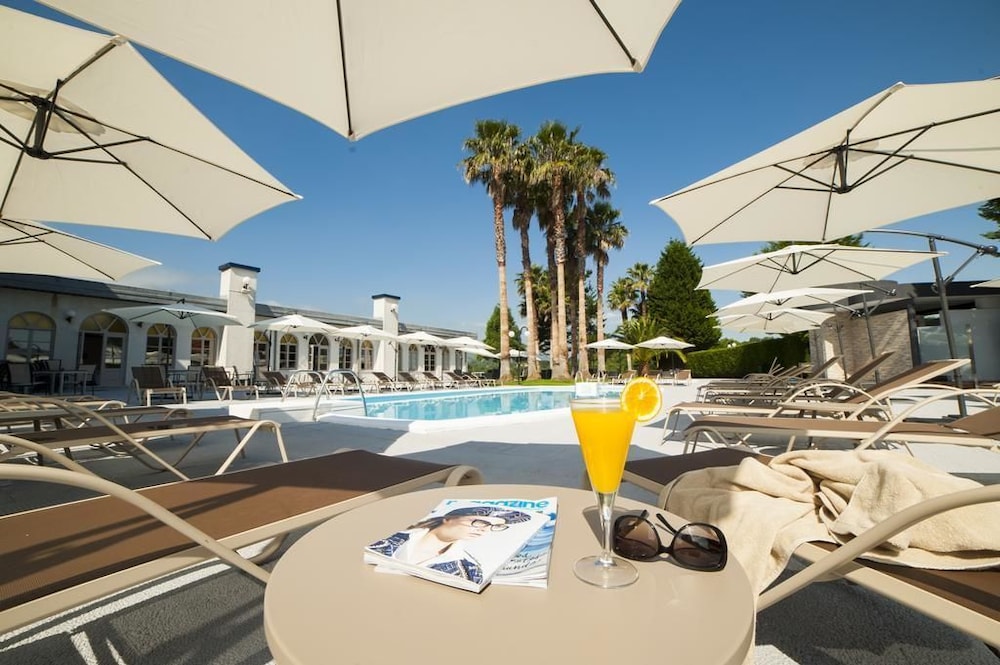 Hotel La Palma De Llanes Info Photos Reviews Book At Hotel La Palma De Llanes