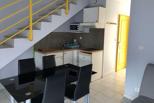 Appart Hotel Acadien Salon De Provence Hotels Com