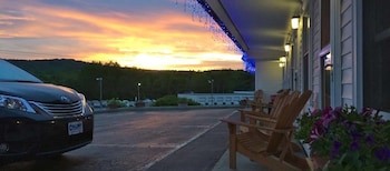 Top 10 Hotels In Farmington Maine