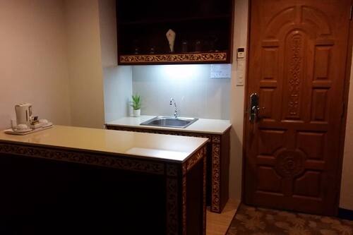 Book Ariston Hotel In Bangkok Hotels Com Book Ariston Hotel In Bangkok Hotels Com