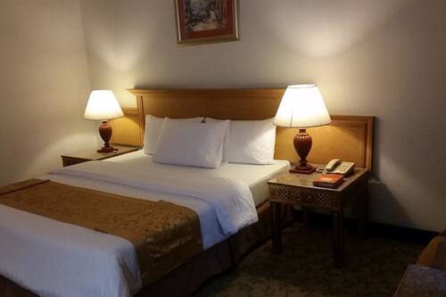 Book Ariston Hotel In Bangkok Hotels Com Book Ariston Hotel In Bangkok Hotels Com