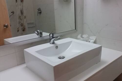 Book Ariston Hotel In Bangkok Hotels Com Book Ariston Hotel In Bangkok Hotels Com