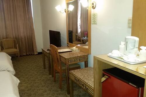 Book Ariston Hotel In Bangkok Hotels Com Book Ariston Hotel In Bangkok Hotels Com