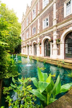Picture of Safestay London Kensington Holland Park in London