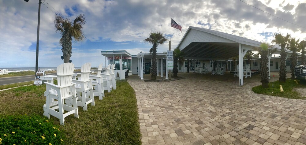 Book A1A Ocean Club in Flagler Beach